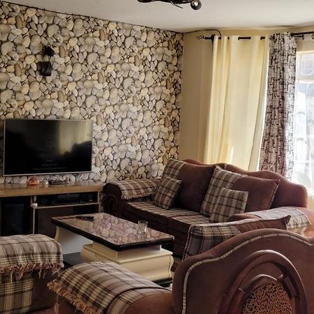 Ree Homestay And Safaris -Jkia Mlolongo Exteriér fotografie